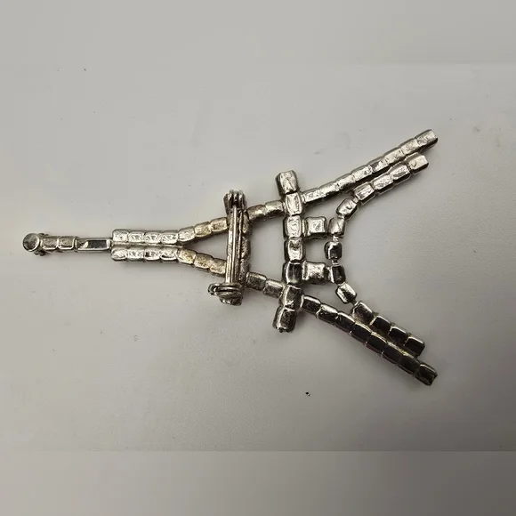 Vintage Eiffle Tower Brooch - Picture 8 of 10